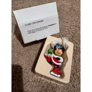 Vintage Disney Grolier DCO Minnie Holiday 011904 Ornament w/Box